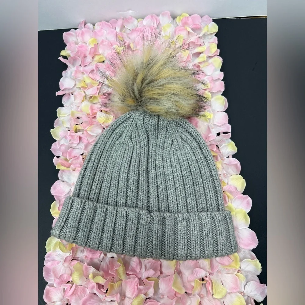 J CREW Pom Pom Hat Women OS Ribbed Cuffed Beanie NEW Knit Cotton Gray